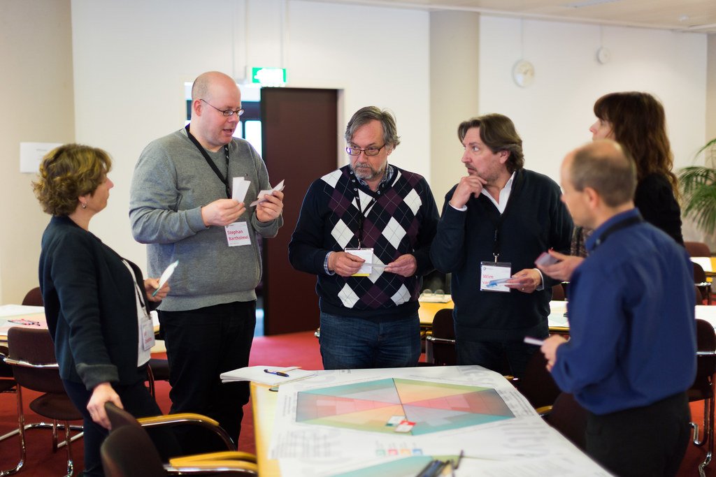 Culture Transformation Consulting %corporate custom e-learning training agency% Cultural heritage workshop session
